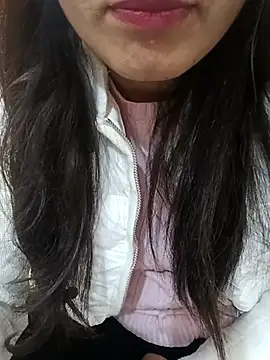 Snapshot of CuteSarikaLIVE chatting on December 22, 2025, 4:12 am CuteSarikaLIVE online show from December 22, 2025, 4:12 am