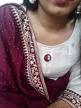 Snapshot of CuteSarikaLIVE chatting on October 19, 2025, 7:44 am CuteSarikaLIVE online show from October 19, 2025, 7:44 am