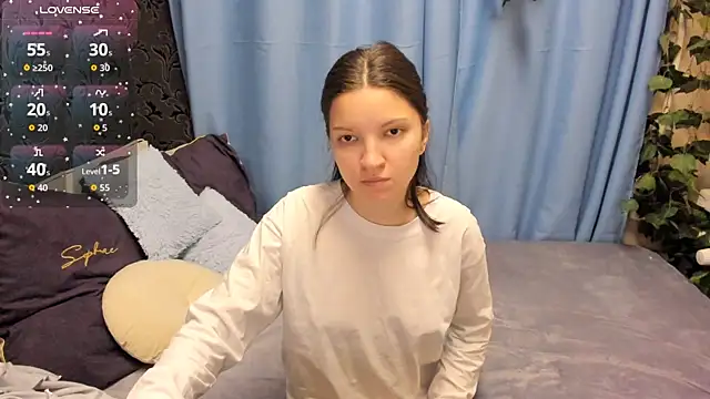 MelaniGrand online show from November 21, 2025, 9:30 am