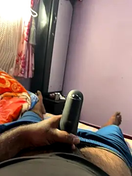 Snapshot of raguram143 chatting on October 10, 2025, 2:56 am raguram143 online show from October 10, 2025, 2:56 am