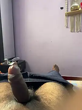 Snapshot of raguram143 chatting on October 2, 2025, 2:59 am raguram143 online show from October 2, 2025, 2:59 am