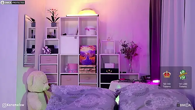 Karamelsw  online show from October 1, 2025, 10:02 pm