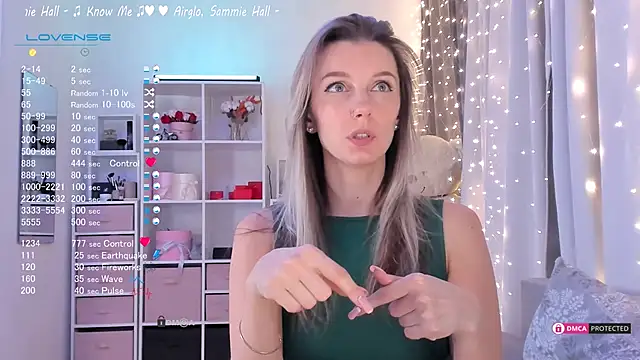 Karamelsw  online show from February 3, 2025, 12:15 am