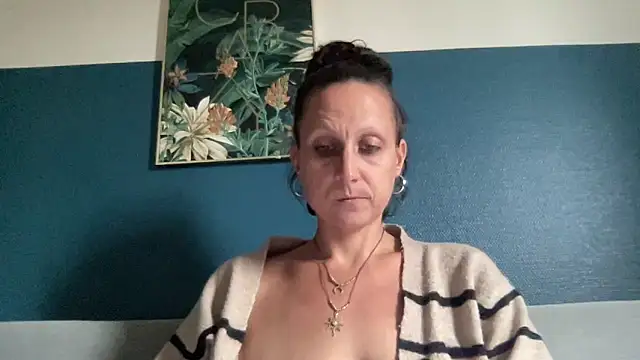 Snapshot of Sexy-Mel chatting on February 19, 2026, 12:24 pm Sexy-Mel online show from February 19, 2026, 12:24 pm