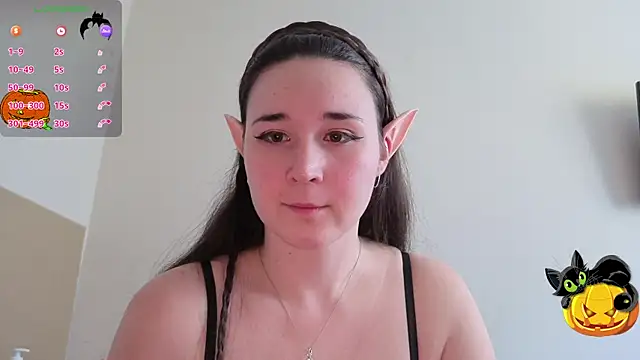 MaryHillx online show from October 19, 2025, 9:45 am