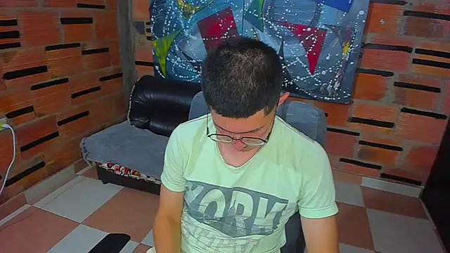 Snapshot of patrik_027 chatting on March 11, 2025, 5:02 pm patrik 027 online show from March 11, 2025, 5:02 pm