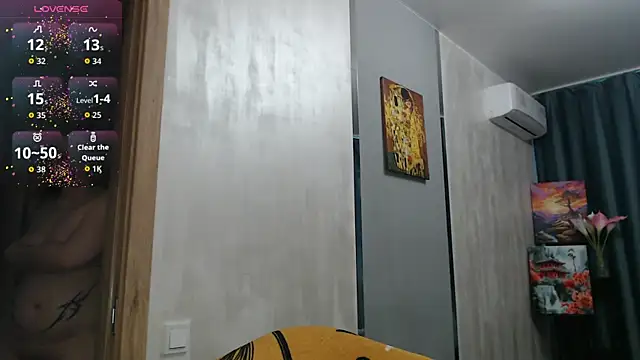 Stacy Davice online show from April 5, 2026, 11:17 am