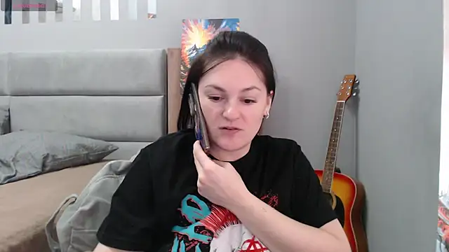 Stacy Davice online show from March 4, 2025, 2:42 pm