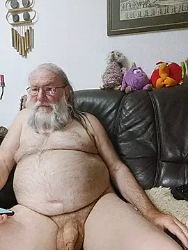 SexySantaC online show from May 15, 2026, 1:58 am