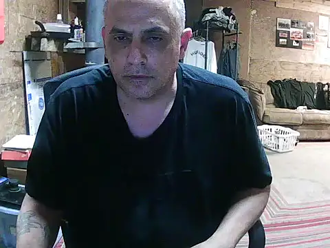 Snapshot of hardcok4u2abuse40 chatting on March 10, 2026, 8:51 am hardcok4u2abuse40 online show from March 10, 2026, 8:51 am