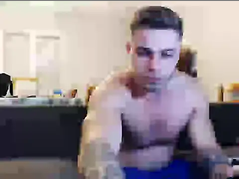 Elkafit28 online show from April 5, 2026, 8:37 pm