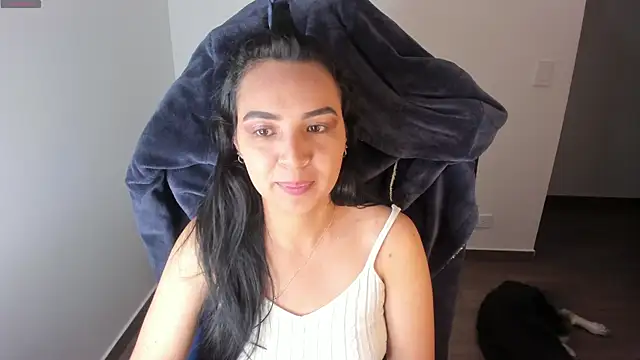 Snapshot of Miss_Nicole chatting on October 18, 2025, 1:29 am Miss Nicole online show from October 18, 2025, 1:29 am