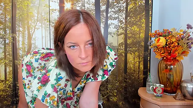 Snapshot of ViciousSiren chatting on September 12, 2025, 6:02 am ViciousSiren online show from September 12, 2025, 6:02 am