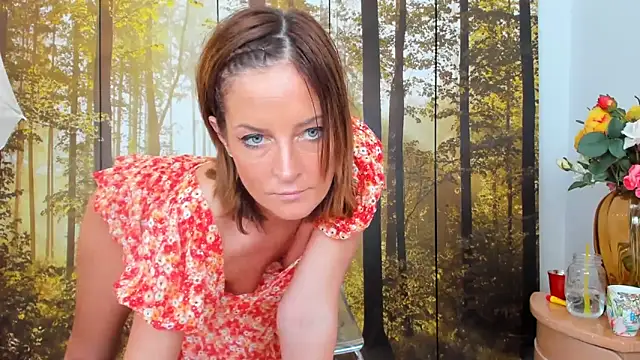 Snapshot of ViciousSiren chatting on March 15, 2025, 12:02 pm ViciousSiren online show from March 15, 2025, 12:02 pm