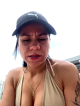 Reggie-Liam online show from December 18, 2025, 5:06 pm