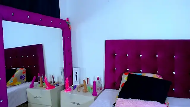 Snapshot of Jenng18 chatting on September 21, 2025, 3:55 am Jenng18 online show from September 21, 2025, 3:55 am