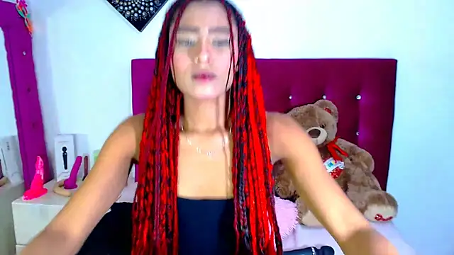 Snapshot of Jenng18 chatting on September 29, 2025, 10:59 pm Jenng18 online show from September 29, 2025, 10:59 pm