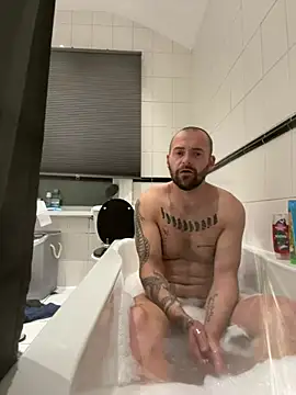 bigguy101 online show from February 22, 2025, 9:04 pm