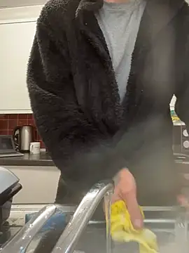 bigguy101 online show from February 17, 2025, 9:03 am