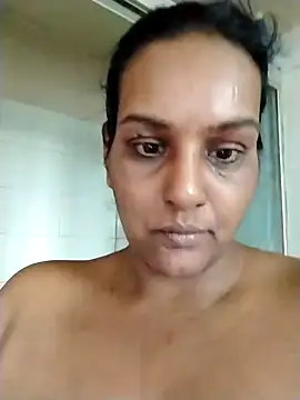 Snapshot of NWC4LYF chatting on October 3, 2025, 6:37 am NWC4LYF online show from October 3, 2025, 6:37 am