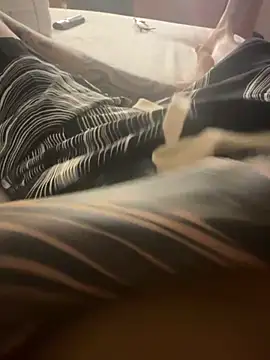 ivaaaan  online show from November 26, 2025, 2:22 am