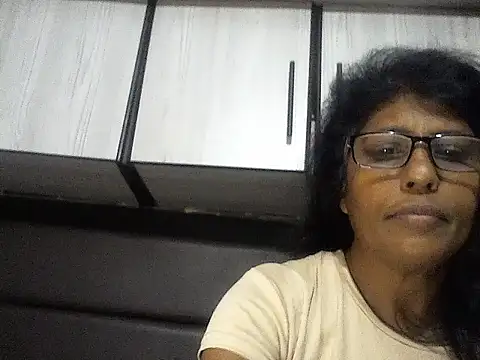 MsAttitude online show from September 25, 2025, 7:03 am