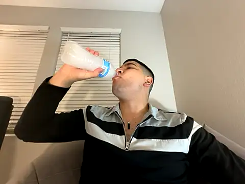 Snapshot of Ryan_Garcia_ chatting on November 2, 2025, 5:34 am Ryan Garcia online show from November 2, 2025, 5:34 am