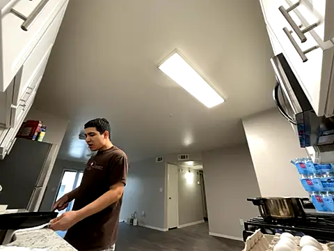 Snapshot of Ryan_Garcia_ chatting on September 20, 2025, 12:37 am Ryan Garcia online show from September 20, 2025, 12:37 am