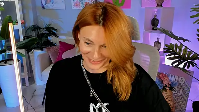 Snapshot of MistyBarnes chatting on October 30, 2025, 2:58 pm MistyBarnes online show from October 30, 2025, 2:58 pm