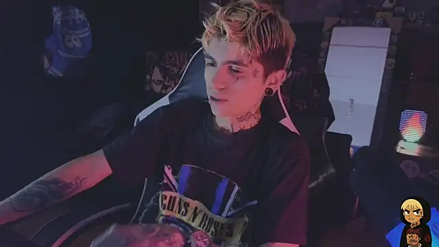 AcidMilo online show from June 30, 2026, 12:21 am