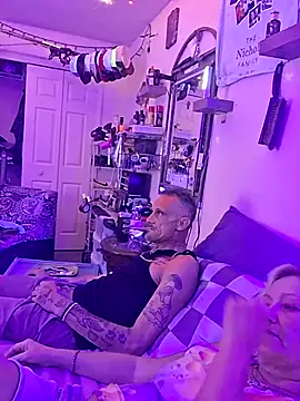 hotnicz10 online show from July 1, 2026, 4:57 am