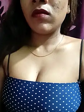 ANGEL QUEEN09 online show from March 11, 2025, 7:47 pm