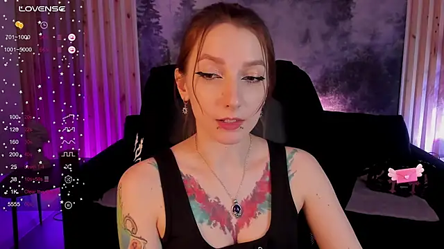 Snapshot of PrettyReckess chatting on February 20, 2025, 2:35 pm PrettyReckess online show from February 20, 2025, 2:35 pm