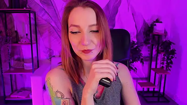 Snapshot of PrettyReckess chatting on January 21, 2025, 8:19 am PrettyReckess online show from January 21, 2025, 8:19 am
