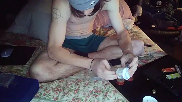 Snapshot of xxxTony999 chatting on January 7, 2025, 2:20 am xxxTony999 online show from January 7, 2025, 2:20 am