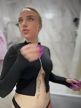 pinkstar  online show from March 5, 2026, 6:32 am