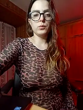 dolcehelena993 online show from February 21, 2025, 1:11 pm