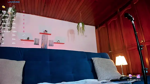 Jacon cruz  online show from February 26, 2026, 11:49 pm