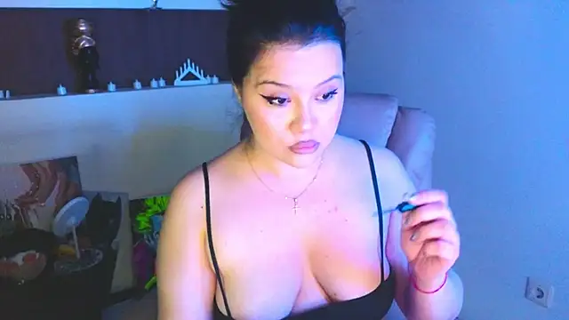 Snapshot of Malika_uAngel chatting on May 22, 2026, 11:14 pm Malika uAngel online show from May 22, 2026, 11:14 pm