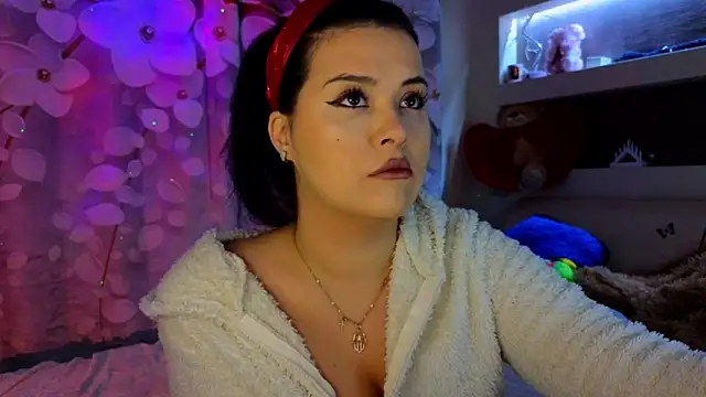 Malika uAngel online show from February 9, 2025, 9:17 pm