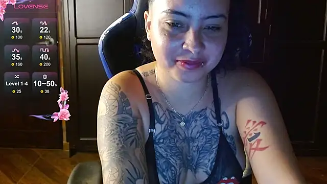 jaydensalvatore  online show from June 25, 2026, 10:59 pm