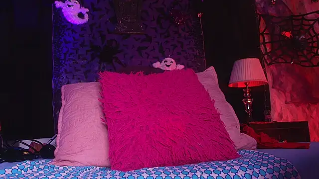 Snapshot of naomi_kyse chatting on October 8, 2025, 3:08 am naomi kyse online show from October 8, 2025, 3:08 am