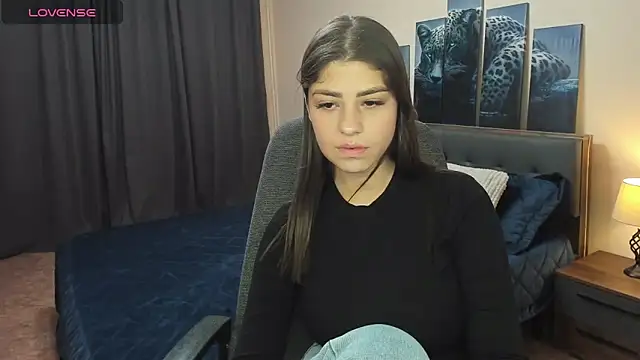 MaryMayson online show from December 29, 2024, 4:07 pm