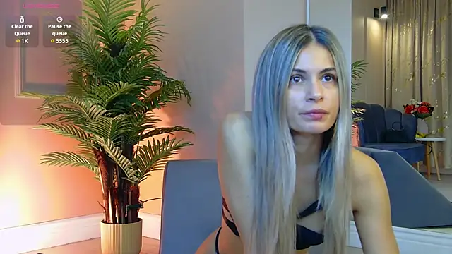 Avril Cyrus online show from September 17, 2025, 7:10 am