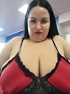 Snapshot of GeorgiaLerox chatting on October 19, 2025, 11:35 am GeorgiaLerox online show from October 19, 2025, 11:35 am