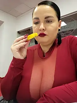 GeorgiaLerox online show from November 17, 2025, 1:26 pm