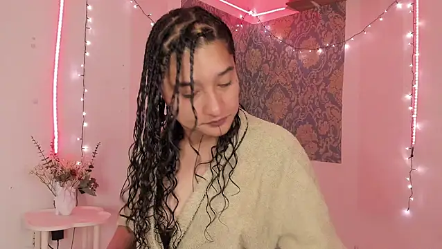 Eva Lee  online show from May 13, 2026, 10:00 am