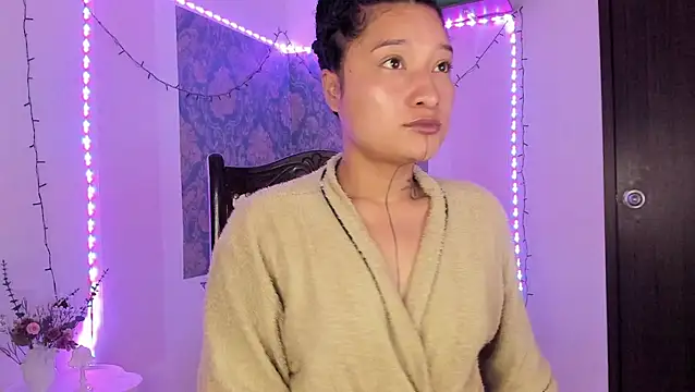 Eva Lee  online show from February 26, 2026, 9:20 am