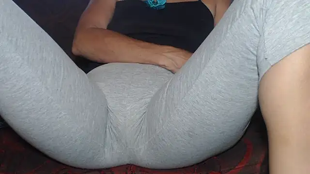 DevoraAmateur online show from July 24, 2026, 12:45 pm
