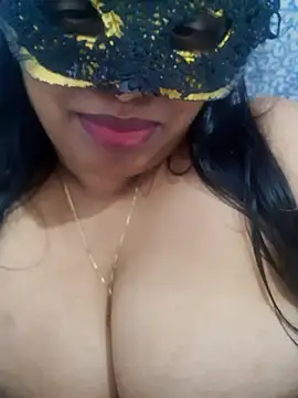 Snapshot of chubby_wife chatting on September 21, 2025, 5:01 am chubby wife online show from September 21, 2025, 5:01 am